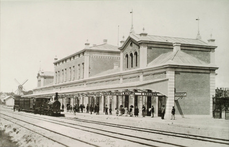 Achterzijde station Dordrecht in 1872